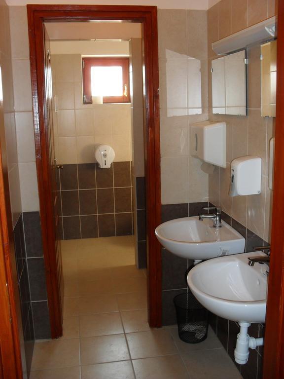 Nyakigláb Villa Szegi Esterno foto